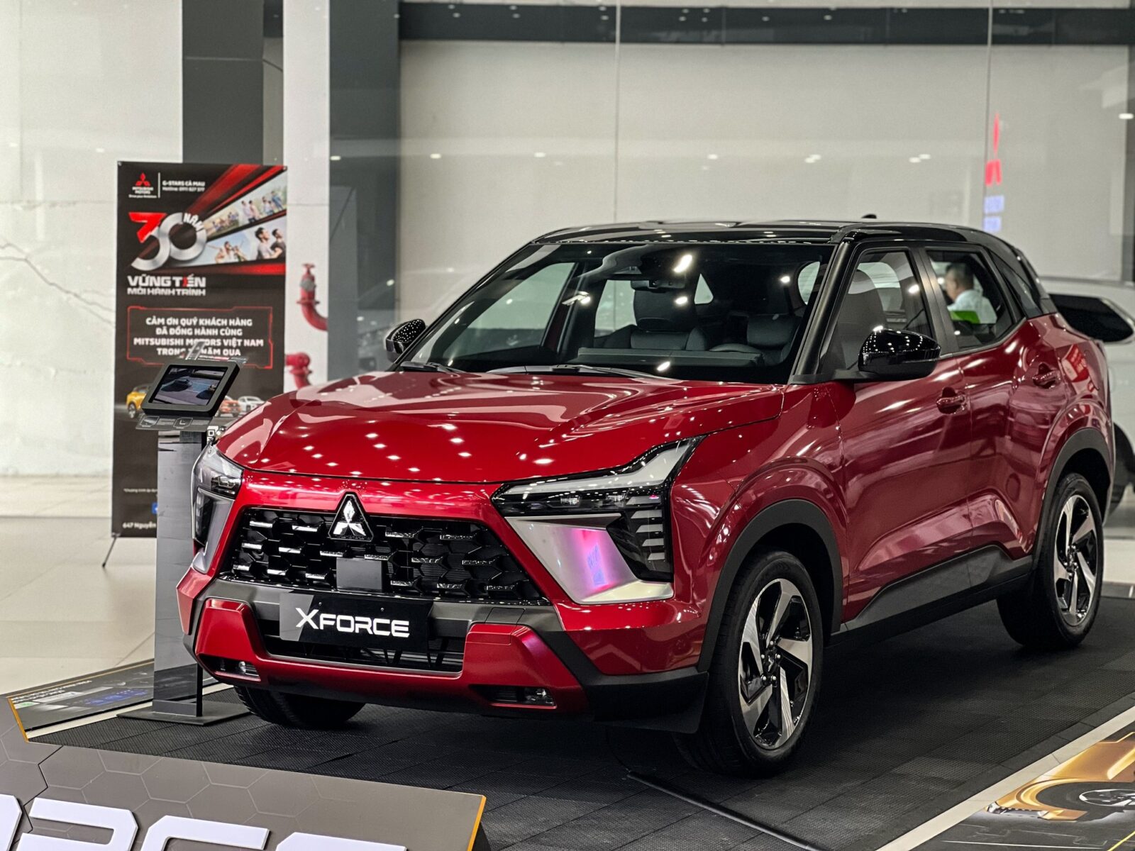 xf 1 Mitsubishi Xforce 2025 – SUV Đô Thị Gầm Cao, Thiết Kế Cá Tính